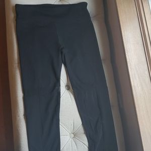 Fabletics black crop mesh front leggings